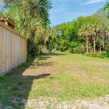 Folly Vacation Laid Back Casual Beach Bungalow 209-B Folly Beach Exteriér fotografie